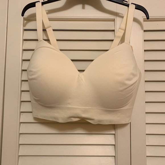 2 TrueKind Supportive Comfort Wireless Shaping Bras - Picture 10 of 11